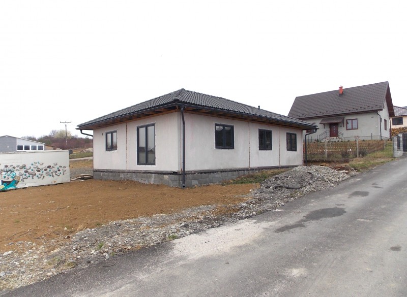 novostavba nízkoenergetický rodinný dom Bidovce